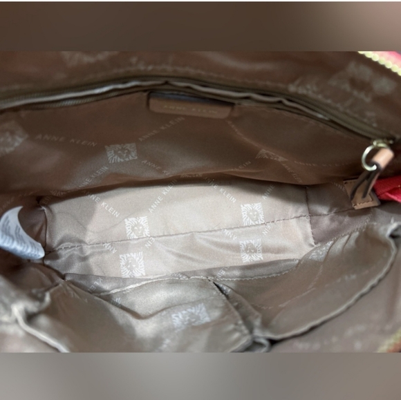 NWOT ANNE KLEIN CROSSBODY/SHOULDER BAG - Picture 6 of 17
